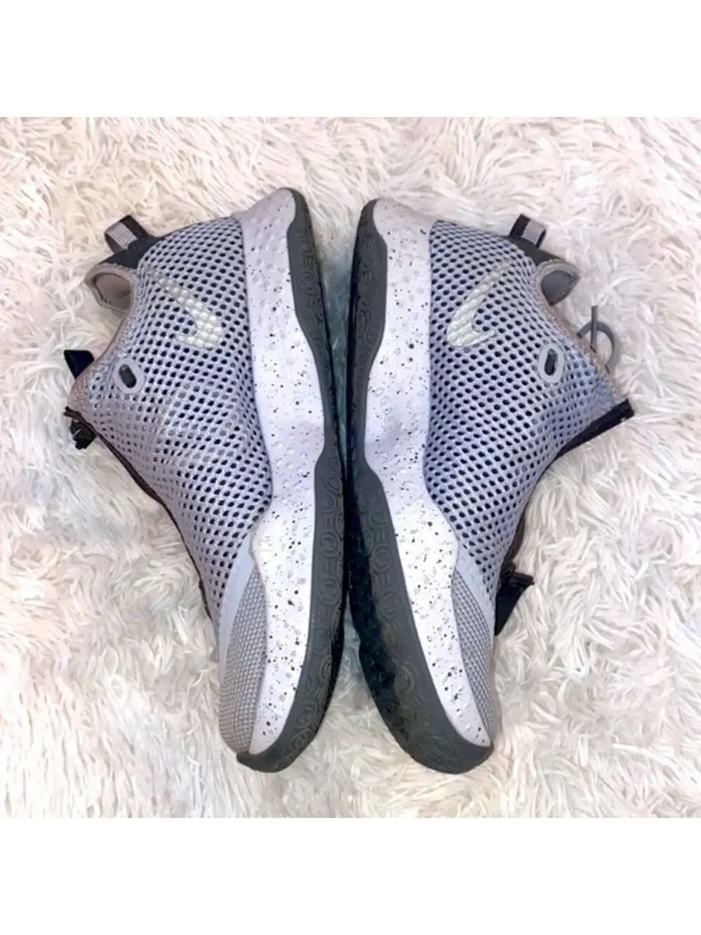 Nike PG 4 TB gray basketball shoe